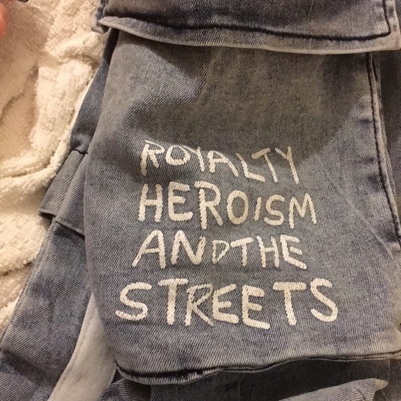 Joggers light jean fade S lrg runs a little big - Picture 5 of 5